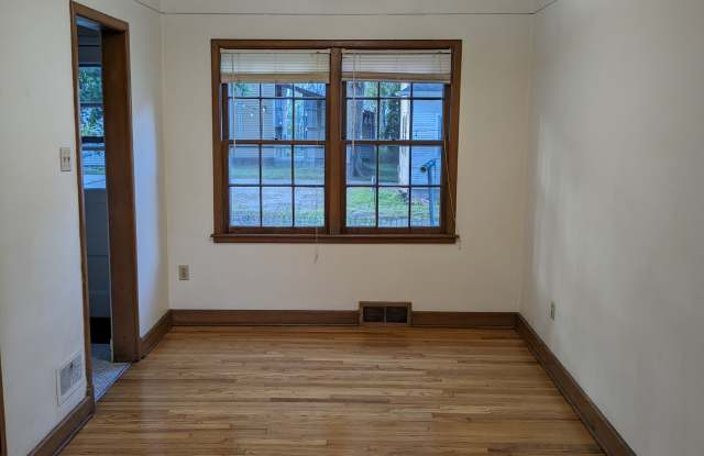 2401 Knapp St Gallery 2