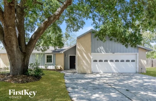 2800 Stagecoach Drive - 2800 Stagecoach Drive, Lakeside, FL 32065