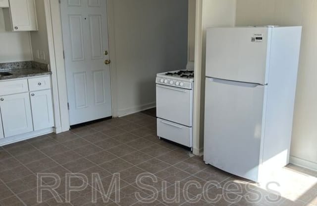 20 LaFrance Court - 20 Lafrance Court, New Bedford, MA 02740