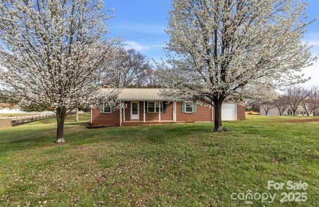 7484 Turkey Trot Drive photos photos