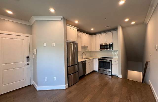 915 ELDER STREET NW photos photos