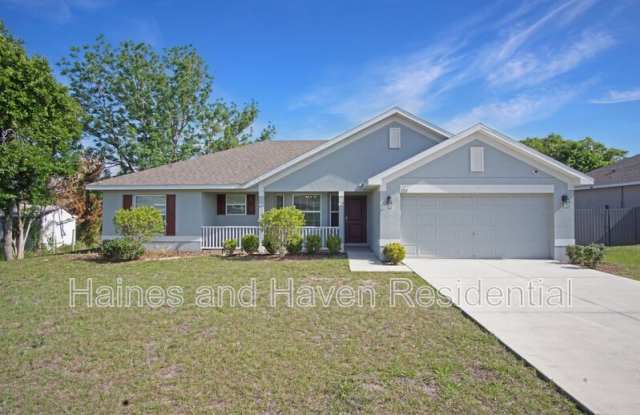 1217 Forest Hills Dr photos photos