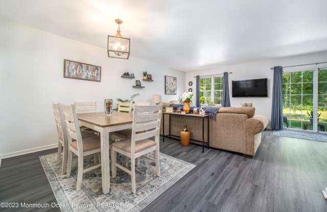 118 Sandpiper Lane Gallery 3
