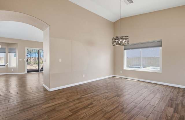 Spacious 4-Bedroom Home with Solar, Gourmet Kitchen & Backyard Oasis! Gallery 4