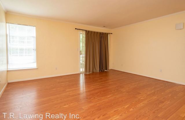 9615 Vinca Circle Unit K Gallery 3