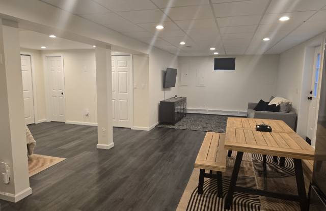 7 Farmhouse Dr Gallery 3