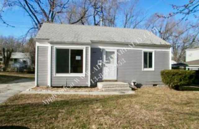 5230 North Bales Avenue Gallery 1