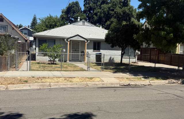 W Rose St photos photos