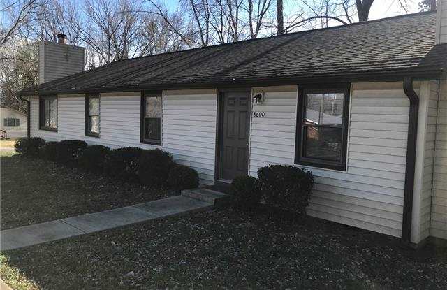 8600 Idlewild Road Gallery 2