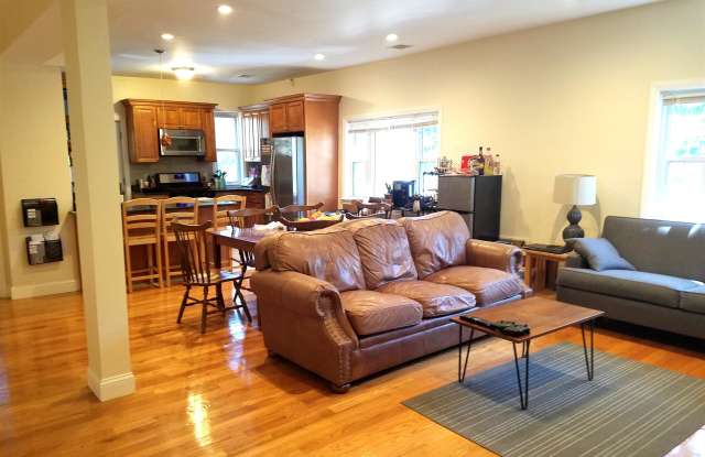 121 Morrison Ave photos photos