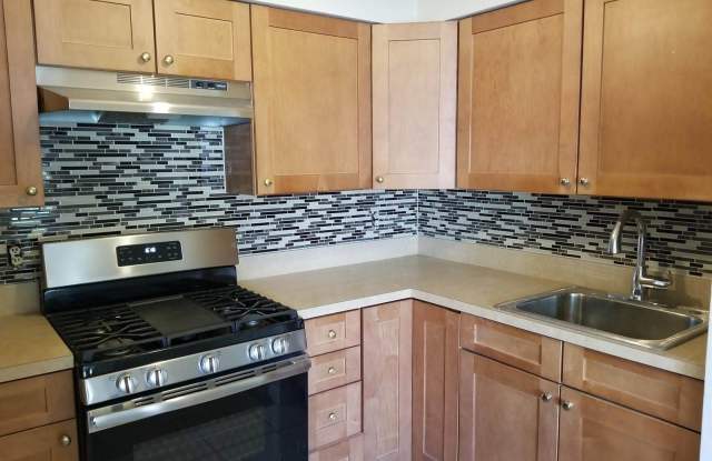 675 Annadale Road - 675 Annadale Road, Staten Island, NY 10312