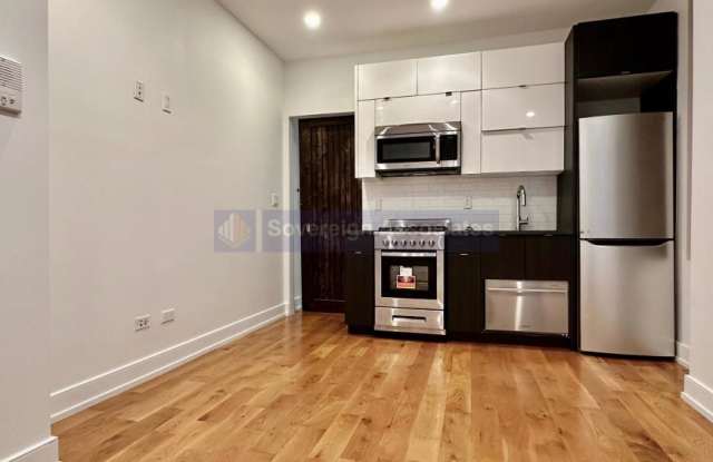 95 East 7th Street photos photos