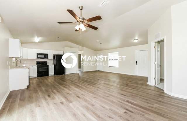 2702 50th Street West Gallery 4