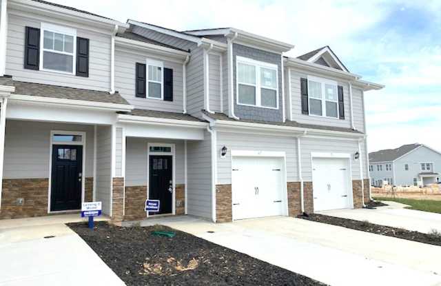 Newer Construction Townhome in Hendersonville photos photos
