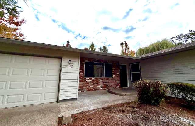 Spacious Hillside Retreat with Sweeping Views | 3510 Croisan Scenic Way S, Salem, OR 97302 Gallery 1