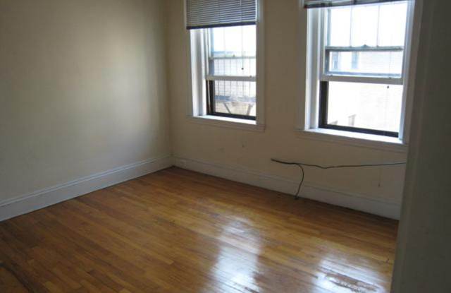 $2,110 Brighton Studio | Short distance to Green Line | Budget-Friendly Brighton Living photos photos