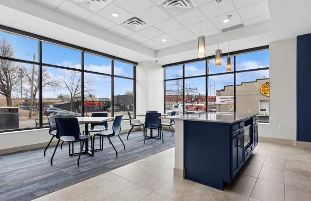 Marshall Avenue Flats Gallery 2