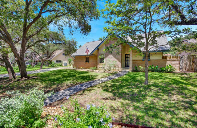 615 SERENADE DR Gallery 3