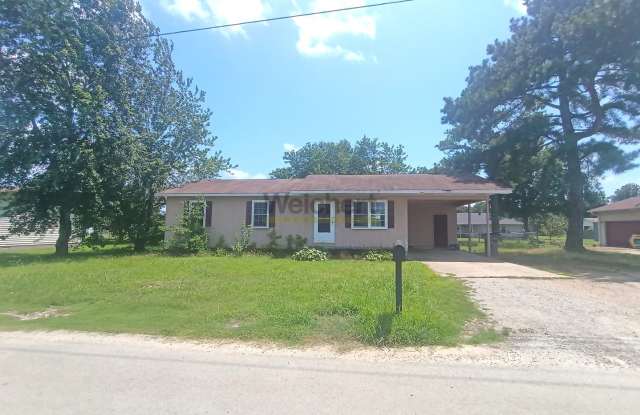 Cozy 3bed/1bath house with spacious yard photos photos