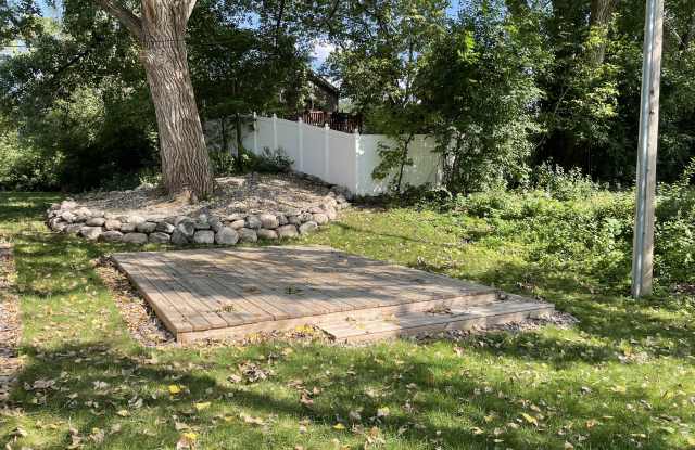 506 Sunnyside Lane Gallery 3