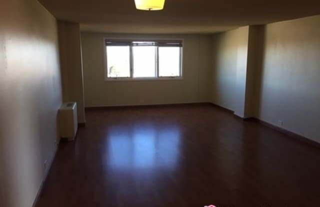 2225 Buchtel Boulevard Gallery 2