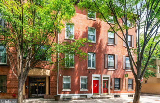 1333 PINE STREET - 1333 Pine Street, Philadelphia, PA 19107