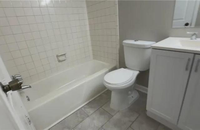 Room in 3 Bedroom Home at Terrace Trl photos photos