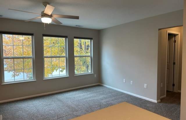 Newly renovated perfect 2 bedrom 2 bath townhome! photos photos