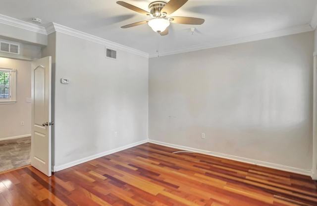 1 bedroom 1 bath In the Heart of Downtown! Gallery 4