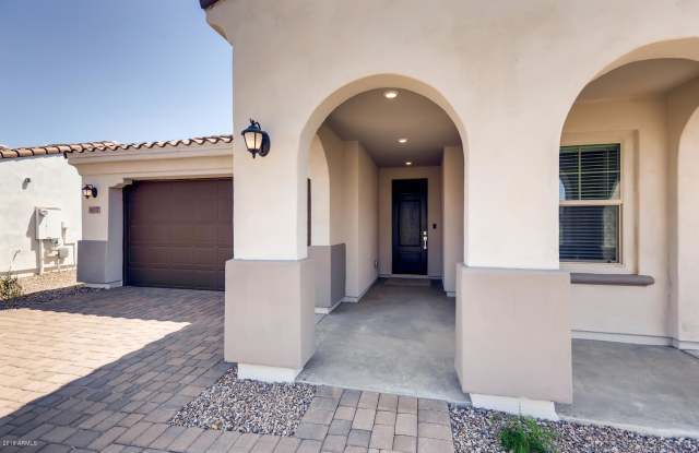 10137 E SPHERE Avenue Gallery 4