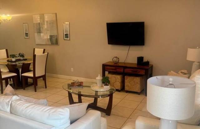 115 E Lantana Lane Gallery 2