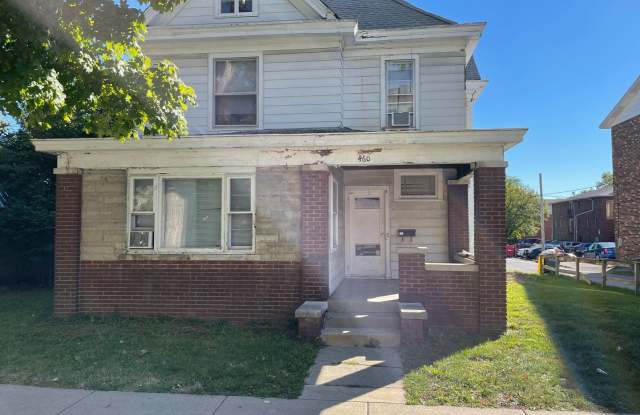 460 N Grant Street - 460 North Grant Street, West Lafayette, IN 47906