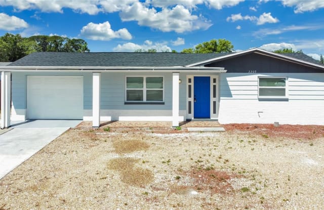 3309 ROCK ROYAL DRIVE - 3309 Rock Royal Drive, Beacon Square, FL 34691