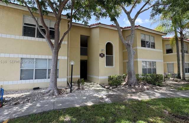 663 Vista Isles Dr Gallery 2