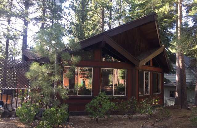 Great Location off Pioneer Trail in South Lake Tahoe - 1346 Pine Valley Road, El Dorado County, CA 96150