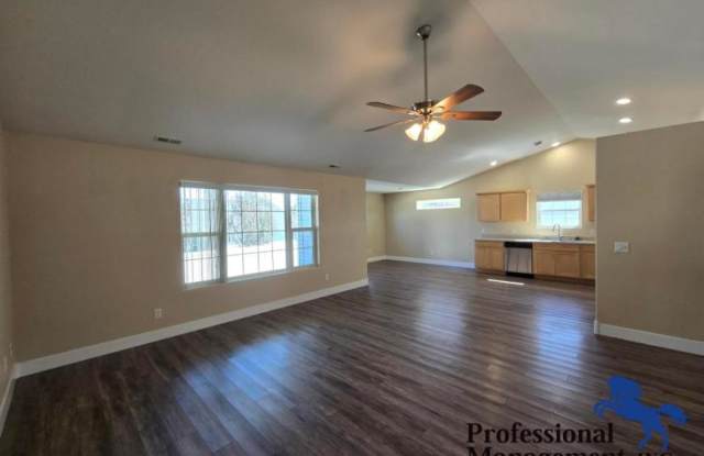 1267 Watson Peak Road Gallery 2
