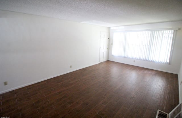 5334 Cleon Ave Unit 1 - 5334 N Cleon Ave, Los Angeles, CA 91601