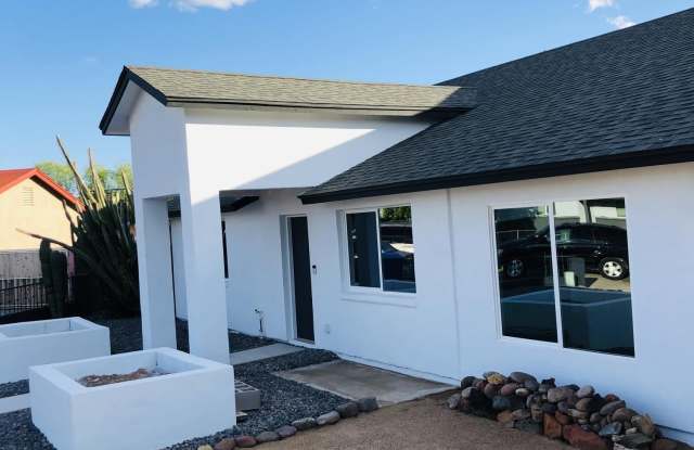 6014 S 45TH Place Gallery 4