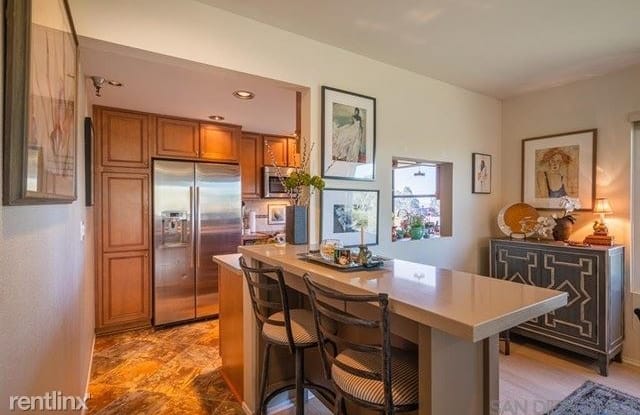 2650 Front St 302 - 2650 Front Street, San Diego, CA 92103