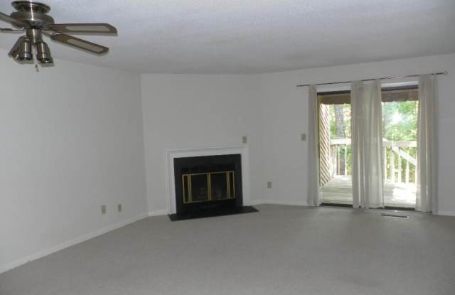 104 Twisted Oak Place Gallery 2