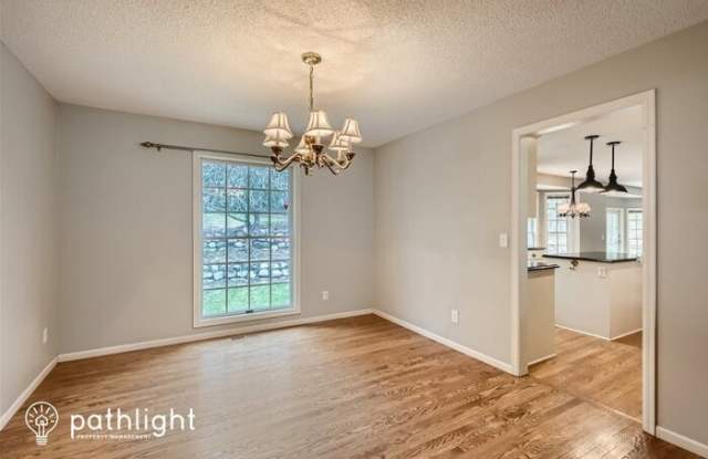 8982 Hunters Trail Gallery 4
