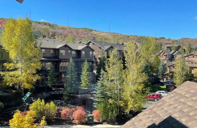 Parks Edge Townhome Gallery 3