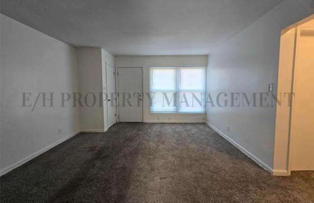 811 San Pablo Street - 811 San Pablo Street, Wichita, KS 67207