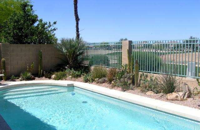 13570 W DESERT FLOWER Drive Gallery 3