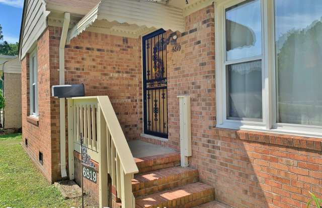 6819 E. Tanners Creek Drive Gallery 2