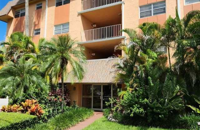 8101 SW 73rd Ave photos photos