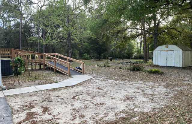 6928 W Rosedale Dr Gallery 2