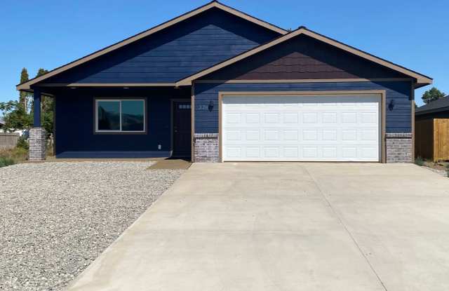 3 Bedroom House in Dallesport Gallery 3