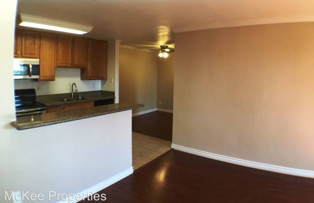 1661 Bayview Heights Drive #18 Gallery 2