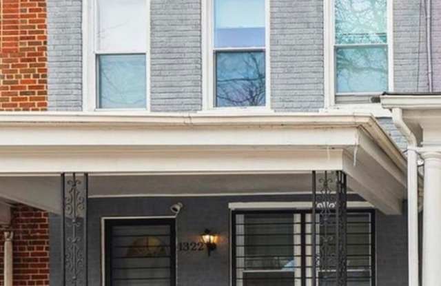 Stylishly Renovated 3 bedroom, 2.5 bath with porch and fenced in back yard! photos photos